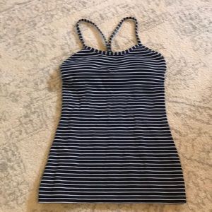 Women’s power Y lululemon tank